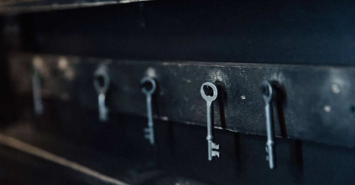 locksmith shop keys — Flushing Locksmith